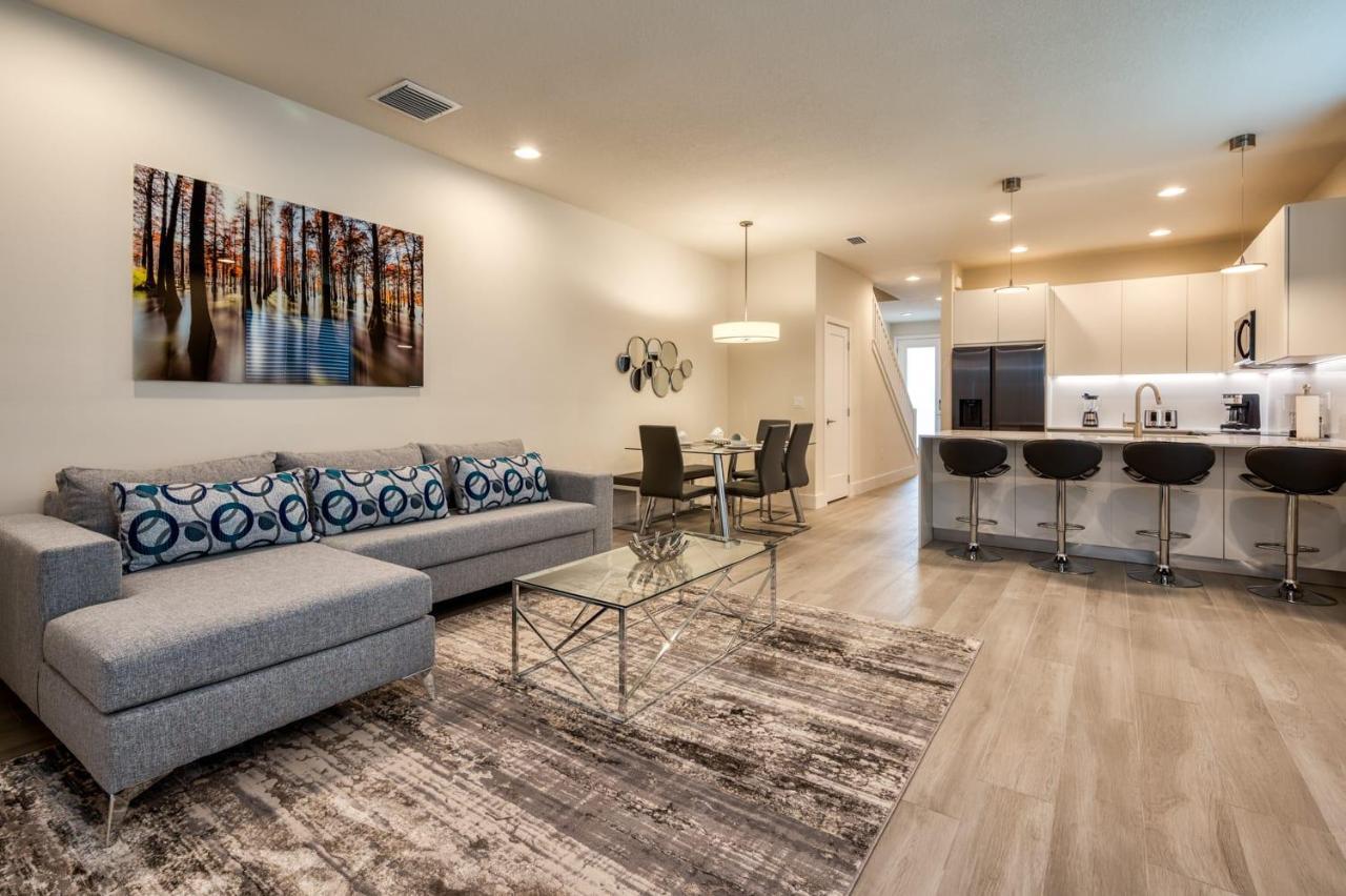 Comfortable Townhome With Private Pool Near Disney Four Corners Екстер'єр фото