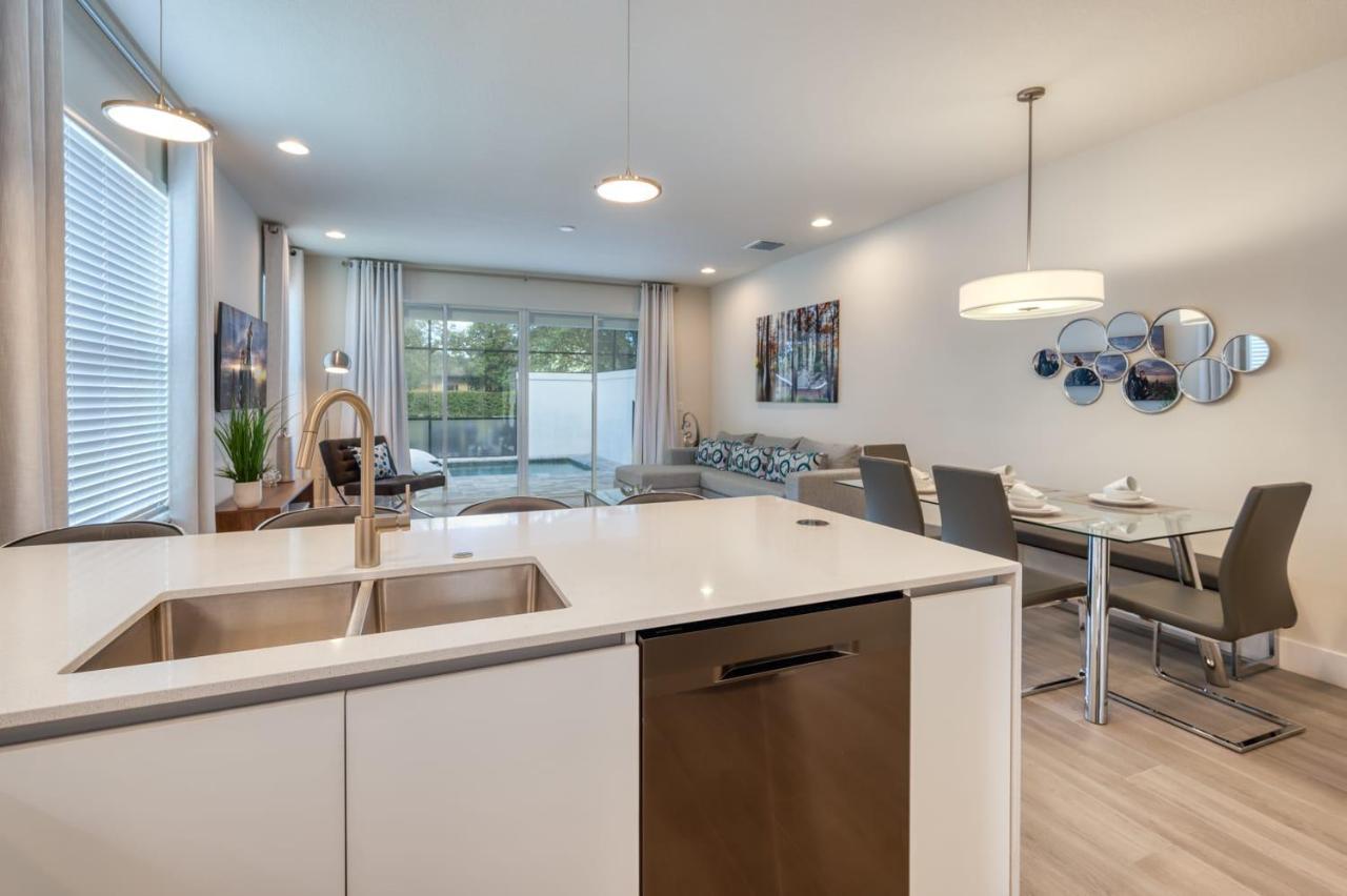 Comfortable Townhome With Private Pool Near Disney Four Corners Екстер'єр фото