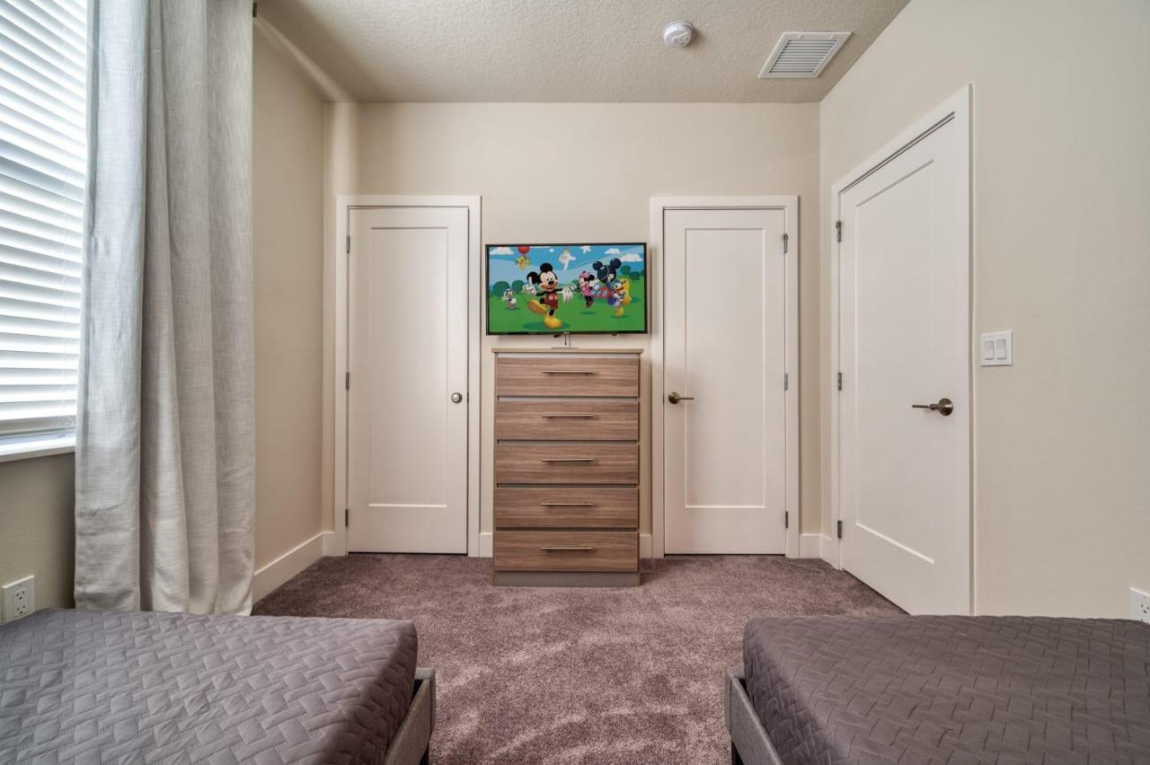 Comfortable Townhome With Private Pool Near Disney Four Corners Екстер'єр фото